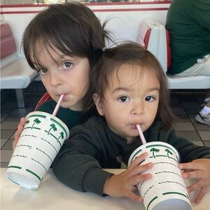 Meet your Posher, Candi